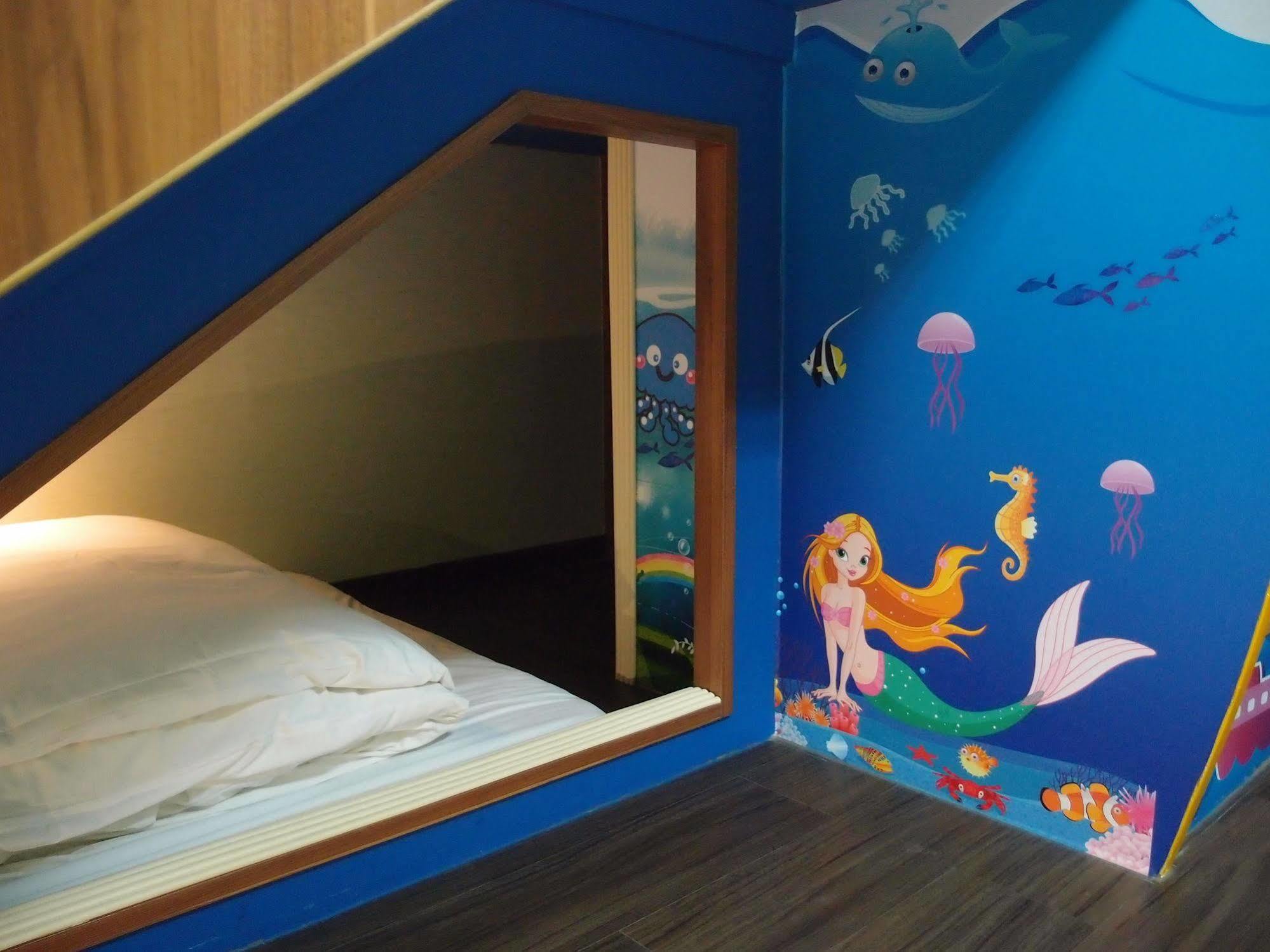 แฮปปี้ คาสเซิล เบด แอนด์ เบรคฟาสต์ Bed & Breakfast เมืองฮวาเหลียน ภายนอก รูปภาพ
